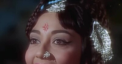 Manoj Kumar's Trend-Setting Heroine: Lata Mangeshkar Song Made Her a Star