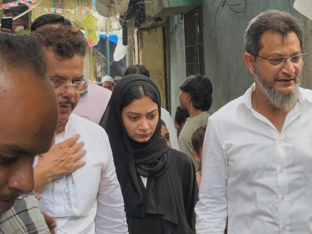 मुंब्रा को हरा बनाने चली थी AIMIM की सहर शेख, होश आए ठिकाने तो जोड़ लिए हाथ