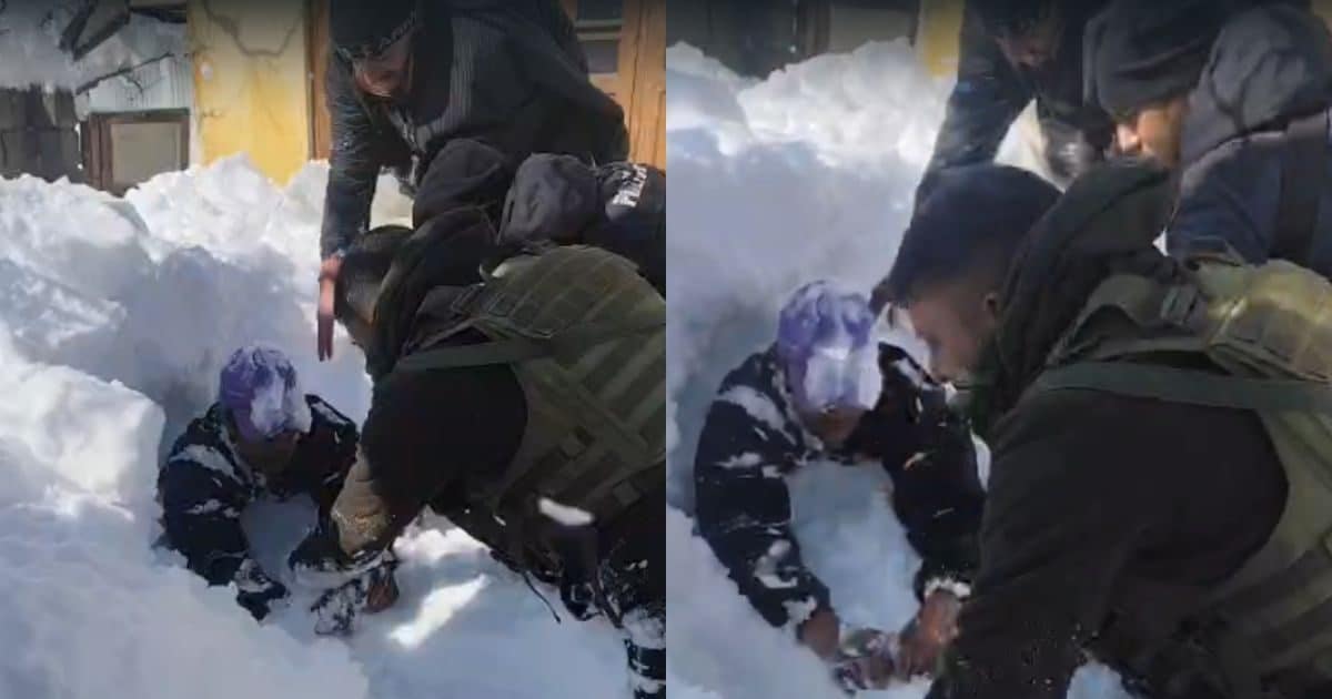 मौत बनकर गिरी छत की बर्फ! शोपियां में जिंदा दफन हो गया शख्स, पुलिस ने हाथों से खोदकर कैसे निकाला बाहर देखिए