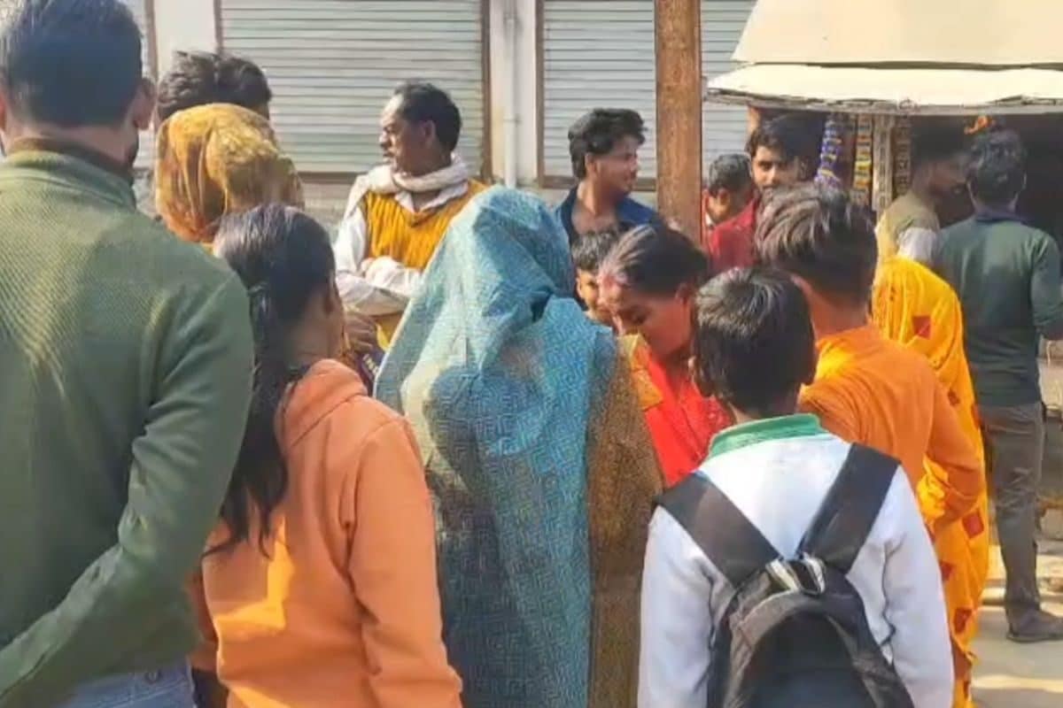 पहले विश्वास में लेता है, फिर लालच... उसके बाद किसी सुनसान जगह ले जाकर कांड करता है!खतरनाक है सीवान में सक्रिय यह गिरोह