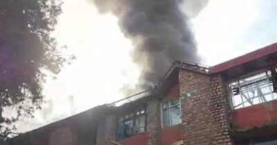 हिमाचल प्रदेश के सुजानपुर सैनिक स्कूल में लगी आग.