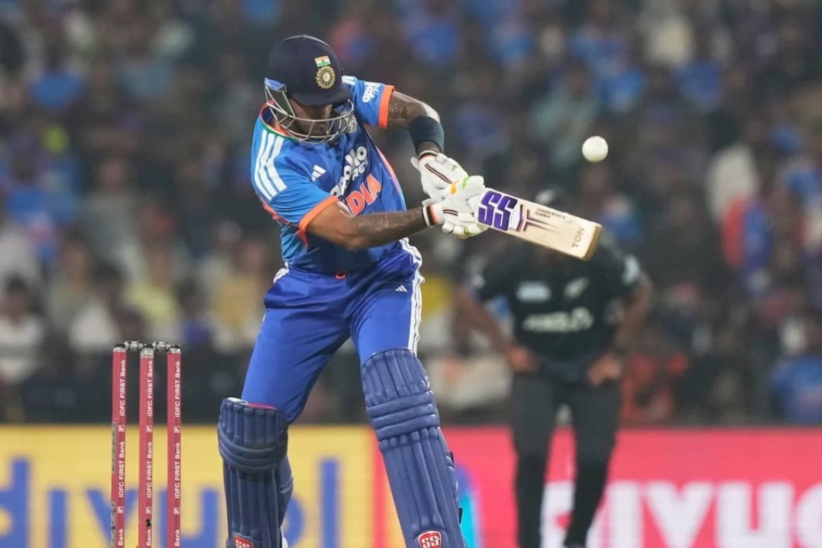 सूर्यकुमार के पास बड़ा रिकॉर्ड बनाने का गोल्डन चांस, भारत के लिए सिर्फ कोहली ही कर पाए हैं ऐसा