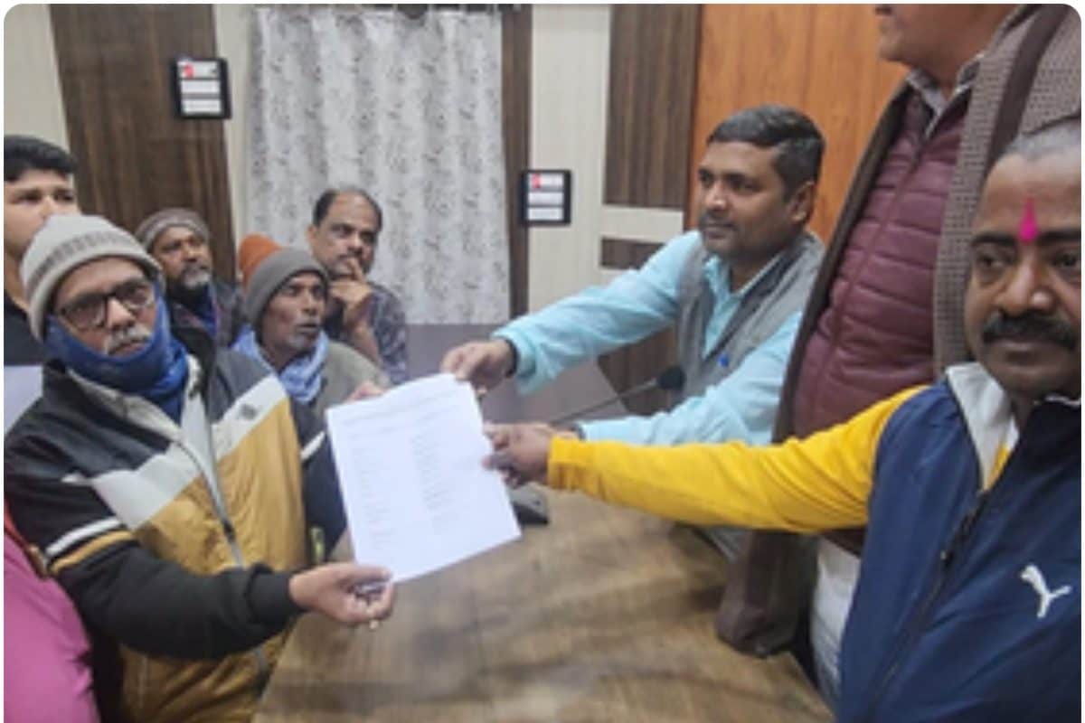 10000 से 50000 तक का सफर: पीएम स्वनिधि से बदली रेहड़ी वालों की तकदीर, छोटे व्यापारियों के चेहरे पर लौटी मुस्कान