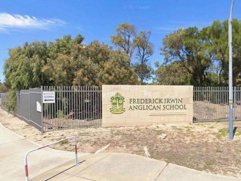 शिक्षक द्वारा छात्र पर हमला