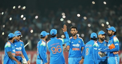 भारत औार न्यूजीलैंड के बीच तीसरा वनडे रविवार को इंदौर में खेला जाएगा. 