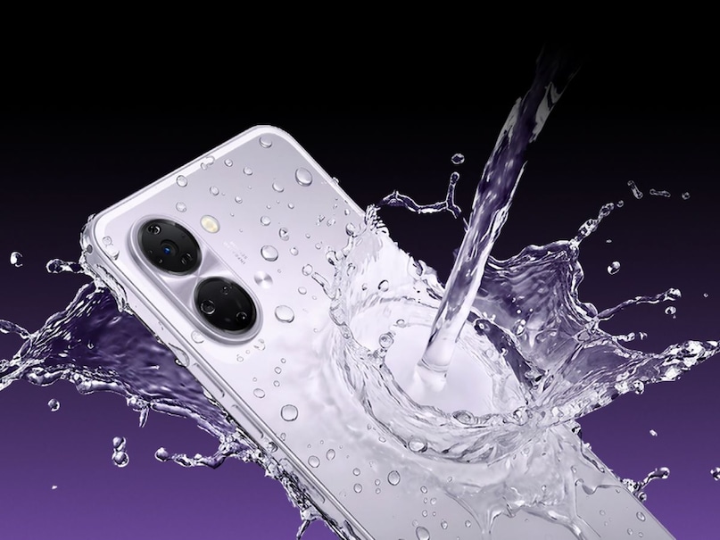 এই ফোনগুলি শুধুমাত্র সোশ্যাল মিডিয়া, ভিডিও স্ট্রিমিং এবং গেমিংয়ের মতো দৈনন্দিন ব্যবহারের জন্য উপযুক্ত নয়, তবে ভবিষ্যতের-প্রুফ 5G সমর্থনও প্রদান করে। আমরা সেরা 5 স্মার্টফোনের উপর ফোকাস করব যা ক্যামেরা এবং ব্যাটারির ক্ষেত্রে শীর্ষস্থানীয়, যাতে আপনার বাজেট অর্থের মূল্য হিসাবে প্রমাণিত হয়।