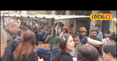 थाईलैंड की महारानी सूथीदा को भाया घोसी का इमरती स्वाद, पैदल घूमीं बाजार