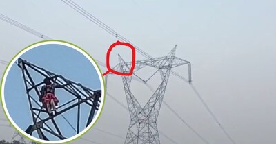 सिंगरौली में नाराज महिला टावर पर चढ़ गई. 