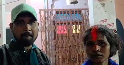 मंदिर में प्रेमी युगल ने की शादी. 