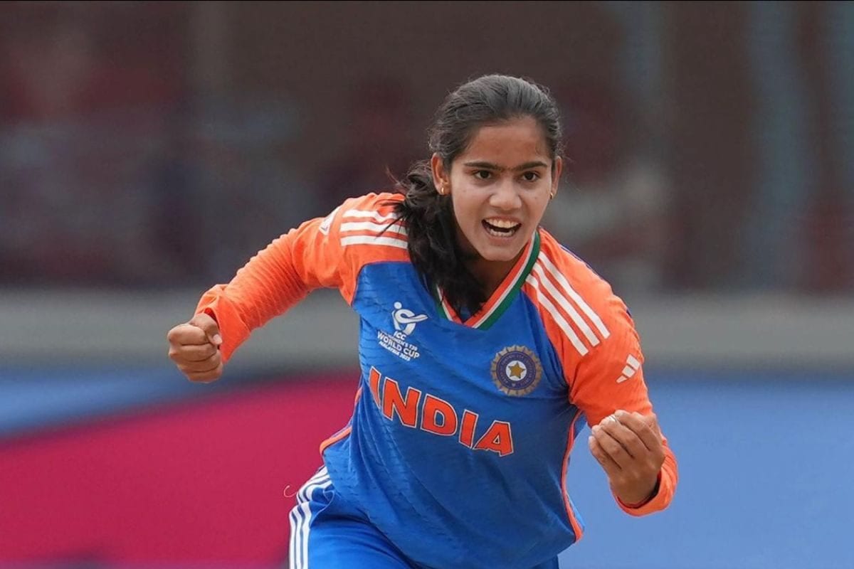 नई क्रिकेट सनसनी का खुलासा WPL ने कैसे तोड़ा दिल श्रीलंका के खिलाफ सबसे ज्यादा विकेट हरमनप्रीत-मंधाना को अब टीवी पर देखना पड़ेगा