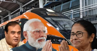 मोदी सरकार ने कोलकाता-गुवाहाटी के बीच वंदेभारत स्लीपर ट्रेन चलाने की घोषणा की है.