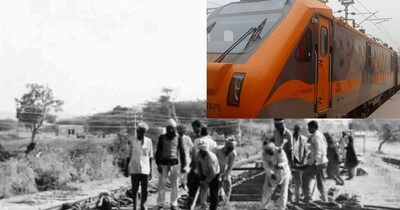 हाथियों के अलावा लोगों की मदद से बिछाई जाती थीं पटरियां.