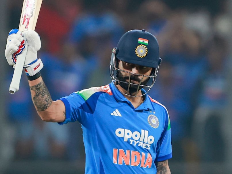 unbeatable cricket records, unbreakable cricket records, virat kohli records, virat kohli 10 records, cricket recoreds, virat kohli century records, virat kohli hundred records test, virat kohli test century record, virat kohli team india, virat kohli records odi test t20, विराट कोहली, विराट कोहली रिकॉर्ड, विराट कोहली शतक रिकॉर्ड