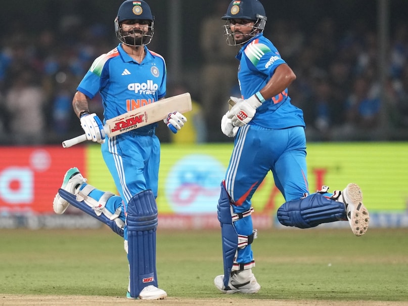 unbeatable cricket records, unbreakable cricket records, virat kohli records, virat kohli 10 records, cricket recoreds, virat kohli century records, virat kohli hundred records test, virat kohli test century record, virat kohli team india, virat kohli records odi test t20, विराट कोहली, विराट कोहली रिकॉर्ड, विराट कोहली शतक रिकॉर्ड