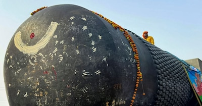 विराट रामायण मंदिर में सहस्त्रलिंगम शिवलिंग की स्थापना.