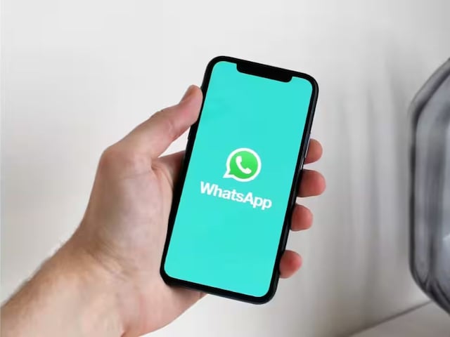 There is tension about downloading Aadhaar card, it will be available in a jiffy through WhatsApp. There is tension about downloading Aadhaar card, it will be available in a jiffy through WhatsApp.