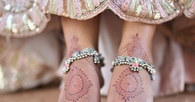 लड़कियां पैरों में सोने की ज्वेलरी क्यों नहीं पहनती.