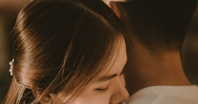 लड़की बिना रोमांस के ही प्रेग्नेंट हो गई. (प्रतीकात्मक फोटो: Canva)