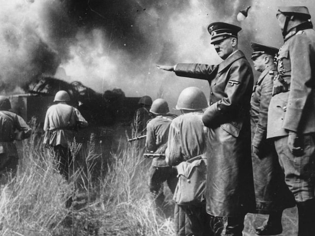  5 जगहों पर सुलग रही चिंगारी, 2026 में भड़केगा तीसरा विश्वयुद्ध!