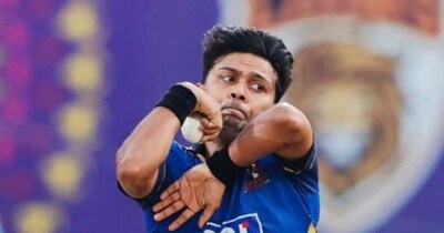 दर्जी के बेटे ने विजय हजारे ट्रॉफी में 5 मैचों में 17 विकेट लिए. 