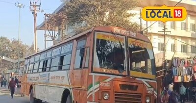 रोडवेज बस 