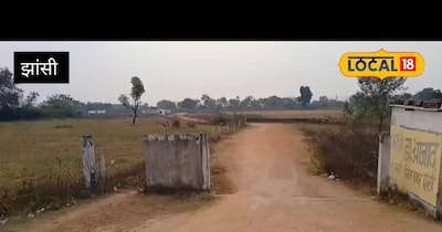 Akhilesh Yadav to Lay Foundation for SP's Largest Office in Jhansi