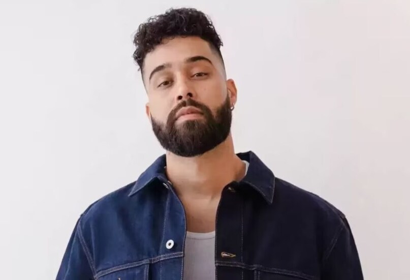 Rohit Shetty residence firing news, Bollywood celebrities gunshot incidents, Celebrity safety in Bollywood, Underworld attacks on Bollywood stars, Rakesh Roshan mafia attack 2000, रोहित शेट्टी के घर फायरिंग, बॉलीवुड सितारों पर हमले, सलमान खान गैलेक्सी अपार्टमेंट फायरिंग, गुलशन कुमार की हत्या का किस्सा, बॉलीवुड का डरावना इतिहास