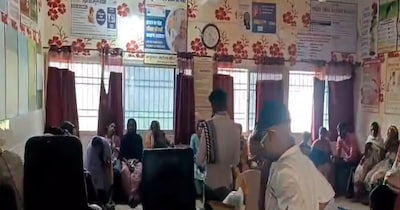 सभी मरीजों का इलाज चल रहा है.