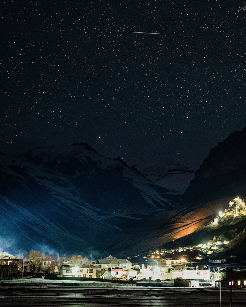 Spiti Valley, Himachal Pradesh: Known as the "Middle Land," Spiti’s high-altitude villages like Kaza, Kibber, and Langza offer crystal-clear skies. The rugged Himalayan silhouettes against a dense blanket of stars make it a favorite for photographers chasing dramatic "star trail" shots. Spiti Valley, Himachal Pradesh: Known as the "Middle Land," Spiti’s high-altitude villages like Kaza, Kibber, and Langza offer crystal-clear skies. The rugged Himalayan silhouettes against a dense blanket of stars make it a favorite for photographers chasing dramatic "star trail" shots.