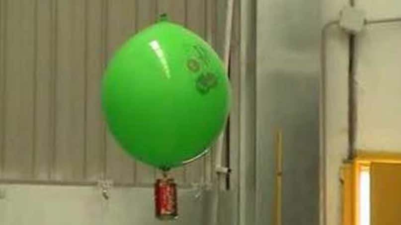 Unlike controlled burning, hydrogen burning is fast and aggressive. It creates a fireball quickly instead of a slow flame. In the confined space of a lift, there is nowhere for the expanding gas and heat to escape. The pressure builds up instantly and intensifies the blast effect. This wave can cause serious injuries even without visible burns.