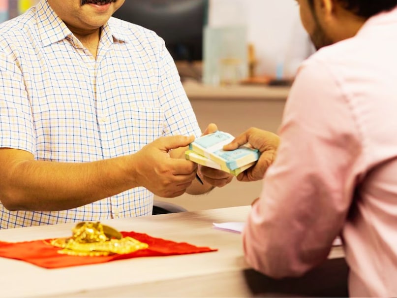 gold loan, gold loan, gold loan interest, sbi gold loan, gold loan emi gold loan news