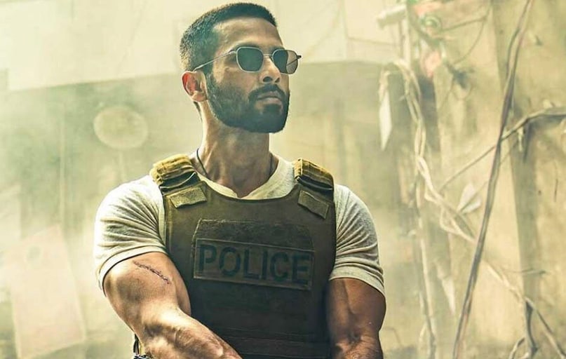 बॉक्स ऑफिस पर ‘देवा’ ने पहले दिन करीब 5.78 करोड़ रुपए की ओपनिंग ली, लेकिन धीरे-धीरे इसकी कमाई में गिरावट आती गई. आखिरकार फिल्म का लाइफटाइम कलेक्शन लगभग 34.02 करोड़ रुपए पर सिमट गया और इसे बॉक्स ऑफिस पर ‘फ्लॉप’ घोषित किया गया.