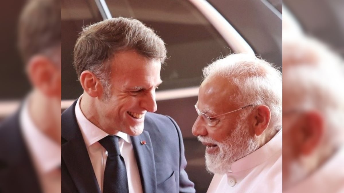 VIDEO: पीएम मोदी ने जादू की झप्पी देकर किया मैक्रों का स्वागत, फ्रांस के राष्ट्रपति बोले- 'आई लव मुं