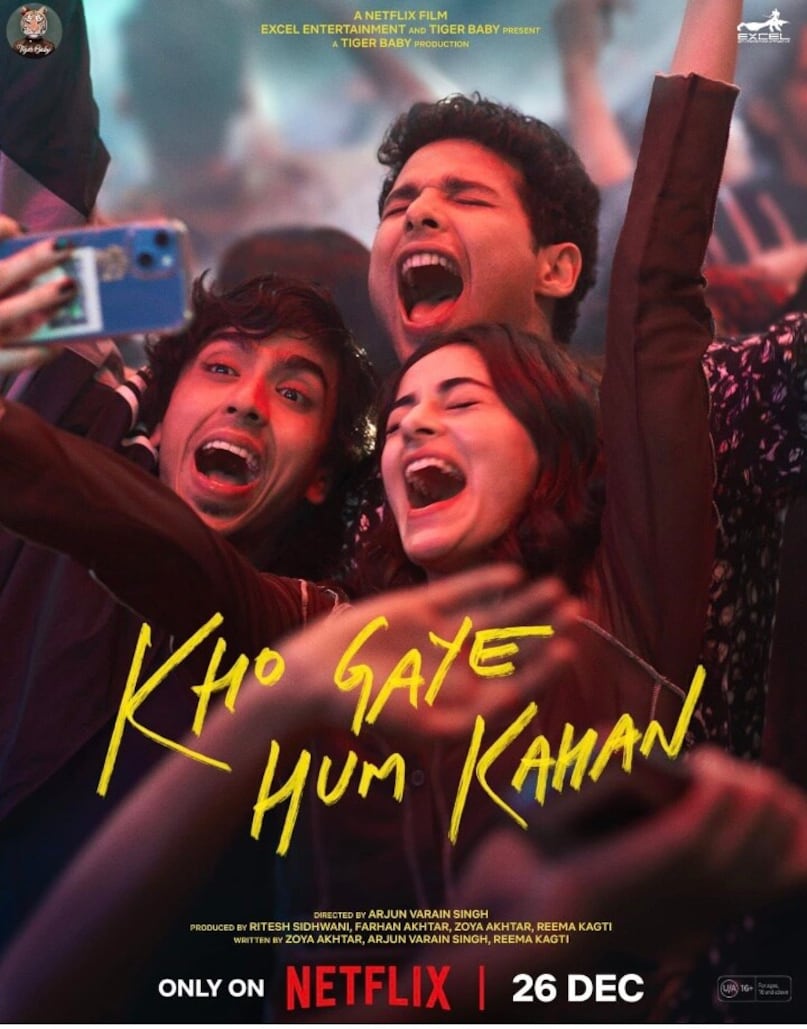 Kho Gaye Hum Kahan (2023): In this relatable digital-age drama, Siddhant plays Imaad, a stand-up comedian grappling with commitment issues and social media superficiality. His performance is layered and vulnerable, perfectly capturing the anxieties of Gen Z as they navigate friendships, loneliness, and the pressure to project a "perfect" life online. Kho Gaye Hum Kahan (2023): In this relatable digital-age drama, Siddhant plays Imaad, a stand-up comedian grappling with commitment issues and social media superficiality. His performance is layered and vulnerable, perfectly capturing the anxieties of Gen Z as they navigate friendships, loneliness, and the pressure to project a "perfect" life online.