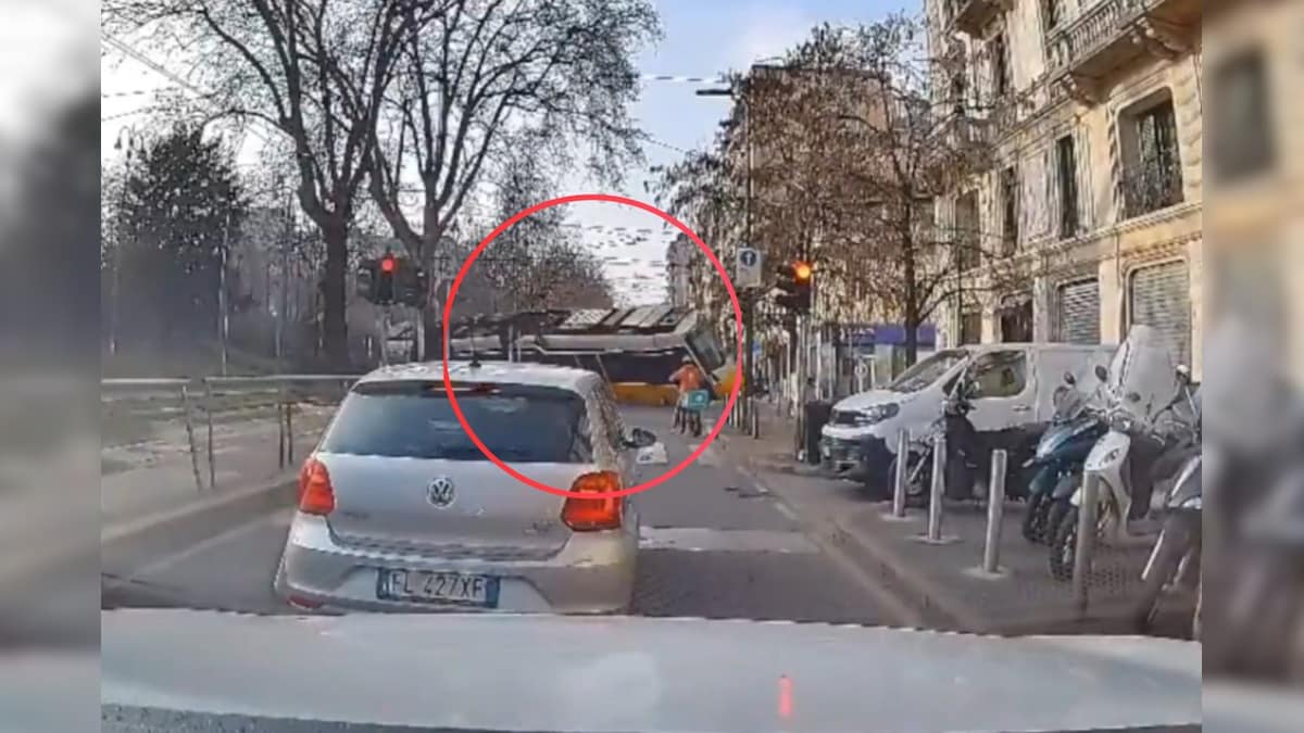 इटली के मिलान में भीषण हादसा: बेकाबू ट्राम पटरी से उतरकर इमारत में जा घुसी, 1 की मौत और 39 घायल