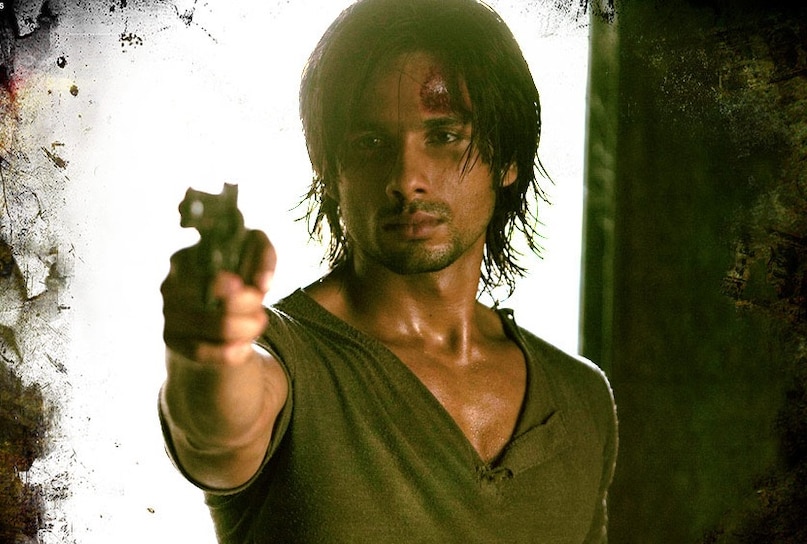 shahid kapoor, vishal bharadwaj, shahid kapoor vishal bharadwaj movies, shahid kapoor vishal bharadwaj films box office collection, kaminey, haider, शाहिद कपूर, विशाल भारद्वाज, कमीने बॉक्स ऑफिस कलेक्शन, हैदर बॉक्स ऑफिस, ओ रोमियो बॉक्स ऑफिस कलेक्शन shahid kapoor, vishal bharadwaj, shahid kapoor vishal bharadwaj movies, shahid kapoor vishal bharadwaj films box office collection, kaminey, haider, शाहिद कपूर, विशाल भारद्वाज, कमीने बॉक्स ऑफिस कलेक्शन, हैदर बॉक्स ऑफिस, ओ रोमियो बॉक्स ऑफिस कलेक्शन