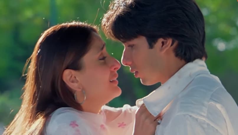 Valentine's Day 2026 Watchlist, Top 9 Indian Romantic Movies, Best Bollywood Romance Dramas, Romantic Movies for Couples, Iconic Bollywood Love Stories, वैलेंटाइन डे फिल्में, बेस्ट रोमांटिक बॉलीवुड फिल्में, वीर-जारा और बर्फी मूवी, पार्टनर के साथ देखने वाली रोमांटिक फिल्में, बॉलीवुड की प्रेम कहानियां Valentine's Day 2026 Watchlist, Top 9 Indian Romantic Movies, Best Bollywood Romance Dramas, Romantic Movies for Couples, Iconic Bollywood Love Stories, वैलेंटाइन डे फिल्में, बेस्ट रोमांटिक बॉलीवुड फिल्में, वीर-जारा और बर्फी मूवी, पार्टनर के साथ देखने वाली रोमांटिक फिल्में, बॉलीवुड की प्रेम कहानियां