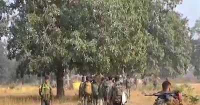 देश में अब कुल 6 नक्सल प्रभावित जिले हैं.