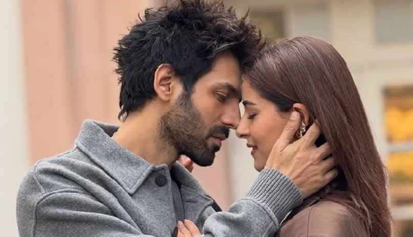 Kartik Aaryan Box Office Disaster, 90 Crore Budget Movie Flop Facts, tu meri main tera main tera tu meri box office failure, Kartik Ananya Movie Budget and Collection, High Budget Bollywood Flop Movies 2024-25, कार्तिक आर्यन की फ्लॉप फिल्में, 90 करोड़ बजट वाली बॉलीवुड फिल्म, अनन्या पांडे और कार्तिक आर्यन फिल्म, बॉक्स ऑफिस पर फ्लॉप हुई फिल्में, सबसे कम कमाई करने वाली बॉलीवुड फिल्में 