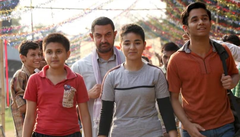 Bollywood Movie Facts, DDLJ Unknown Trivia, Bollywood Behind The Camera, Indian Cinema Untold Stories, Blockbuster Movie Secrets, बॉलीवुड अनसुने किस्से, फिल्मों के रोचक तथ्य, बॉलीवुड बिहाइंड द सीन्स, भारतीय सिनेमा का इतिहास, सुपरहिट फिल्मों के राज Bollywood Movie Facts, DDLJ Unknown Trivia, Bollywood Behind The Camera, Indian Cinema Untold Stories, Blockbuster Movie Secrets, बॉलीवुड अनसुने किस्से, फिल्मों के रोचक तथ्य, बॉलीवुड बिहाइंड द सीन्स, भारतीय सिनेमा का इतिहास, सुपरहिट फिल्मों के राज