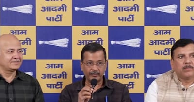 अरविंद केजरीवाल के गुरु क्या रहा रिएक्शन?