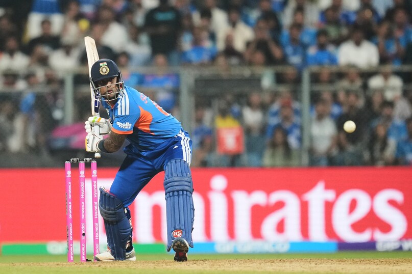 Team India Scripts History, india becomes Most consecutive wins in T20 World Cups, Surya kumar Yadav records, Surya kumar Yadav surpasses Yuvraj singh, Surya kumar Yadav breaks virat kohli record, icc t20 world cup, t20 world cup, india creats history, टीम इंडिया, टी20 वर्ल्ड कप, सूर्यकुमार यादव 