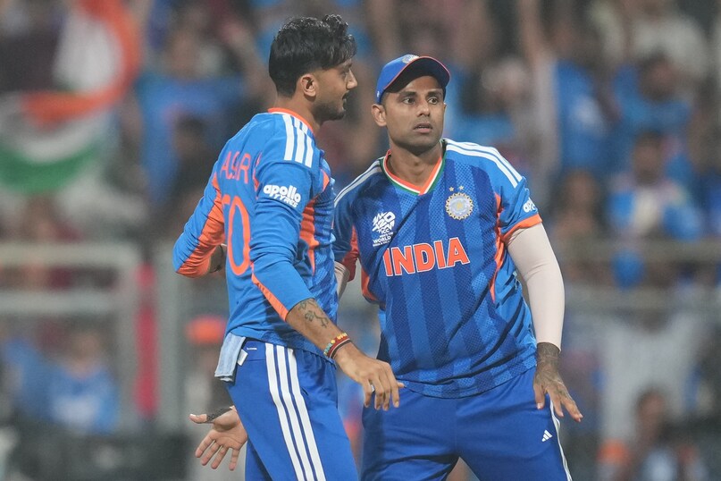 Team India Scripts History, india becomes Most consecutive wins in T20 World Cups, Surya kumar Yadav records, Surya kumar Yadav surpasses Yuvraj singh, Surya kumar Yadav breaks virat kohli record, icc t20 world cup, t20 world cup, india creats history, टीम इंडिया, टी20 वर्ल्ड कप, सूर्यकुमार यादव 