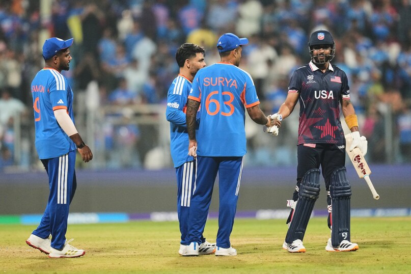 Team India Scripts History, india becomes Most consecutive wins in T20 World Cups, Surya kumar Yadav records, Surya kumar Yadav surpasses Yuvraj singh, Surya kumar Yadav breaks virat kohli record, icc t20 world cup, t20 world cup, india creats history, टीम इंडिया, टी20 वर्ल्ड कप, सूर्यकुमार यादव 