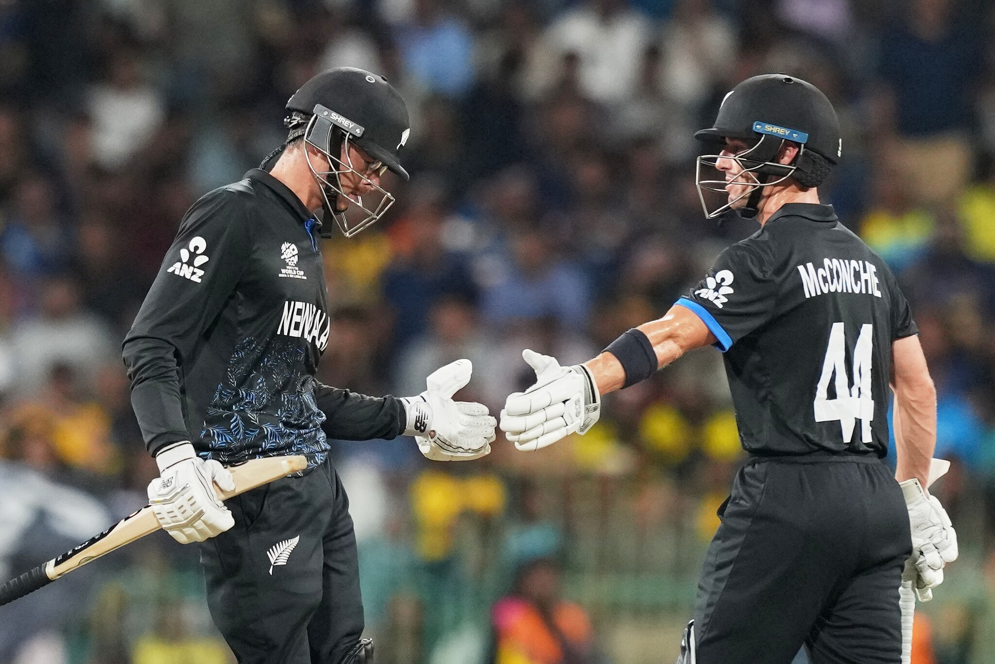 new Zealand wins over sri lanka, icc t20 world cup, rachin Ravindra, dasun shanaka, Mitchell santner, sri loses against new Zealand, matt henry, Cole McConchie, न्यूजीलैंड वर्सेस श्रीलंका, आईसीसी टी20 वर्ल्ड कप, श्रीलंका वर्ल्ड कप से बाहर 
