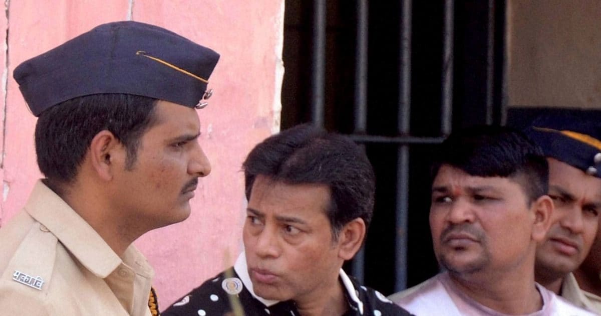 डॉन अबू सलेम की आजमगढ़ जाने की हसरत रह गई अधूरी, भाई के जनाजे के लिए मांगी थी भीख पर कोर्ट का दिल नहीं पसीजा