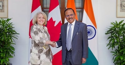 अज‍ित डोभाल ने कनाडा के एनएसए से की बात.