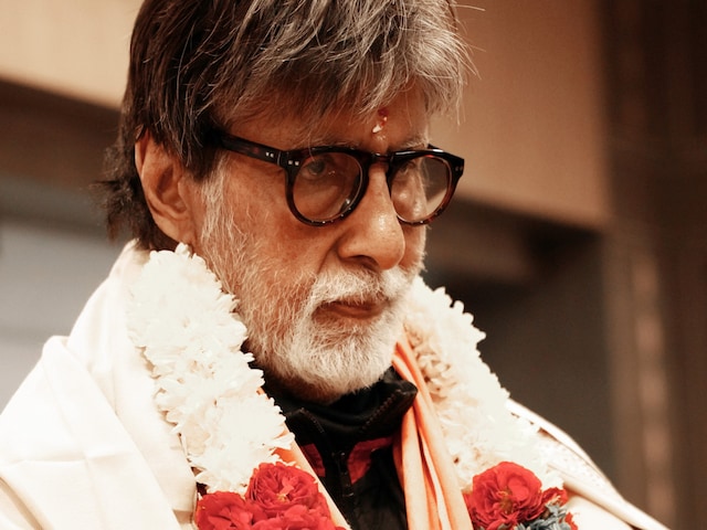 अमिताभ बच्चन ने क्यों तोड़ी सालों पुरानी परंपरा? फैंस को नहीं दिए दर्शन