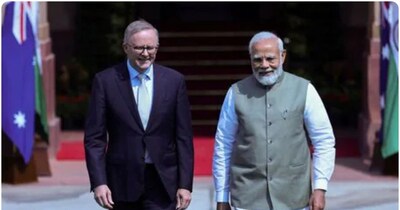 प्रधानमंत्री नरेंद्र मोदी के साथ ऑस्ट्रेलियाई पीएम एंथनी अल्बनीज. (फाइल फोटो)