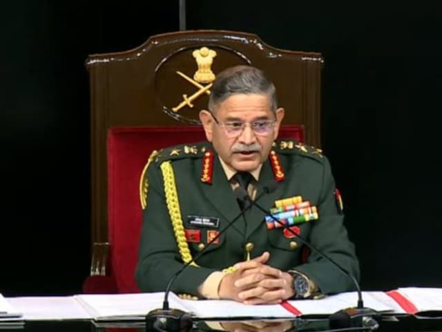 'सतर्कता, एक्सीलेंस और…' किश्तवाड़ में सफलता पर आर्मी चीफ ने सेना को दी बधाई